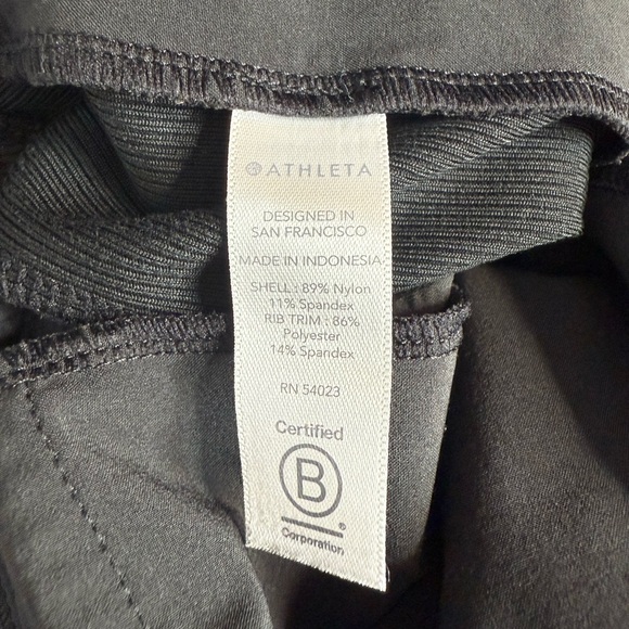 Athleta Black Textured Brooklyn Jogger Stretch Tapered Leg 566689 W1081 Sz 4 - Picture 9 of 10